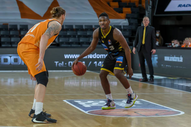 尽管即将年 尽管即将年