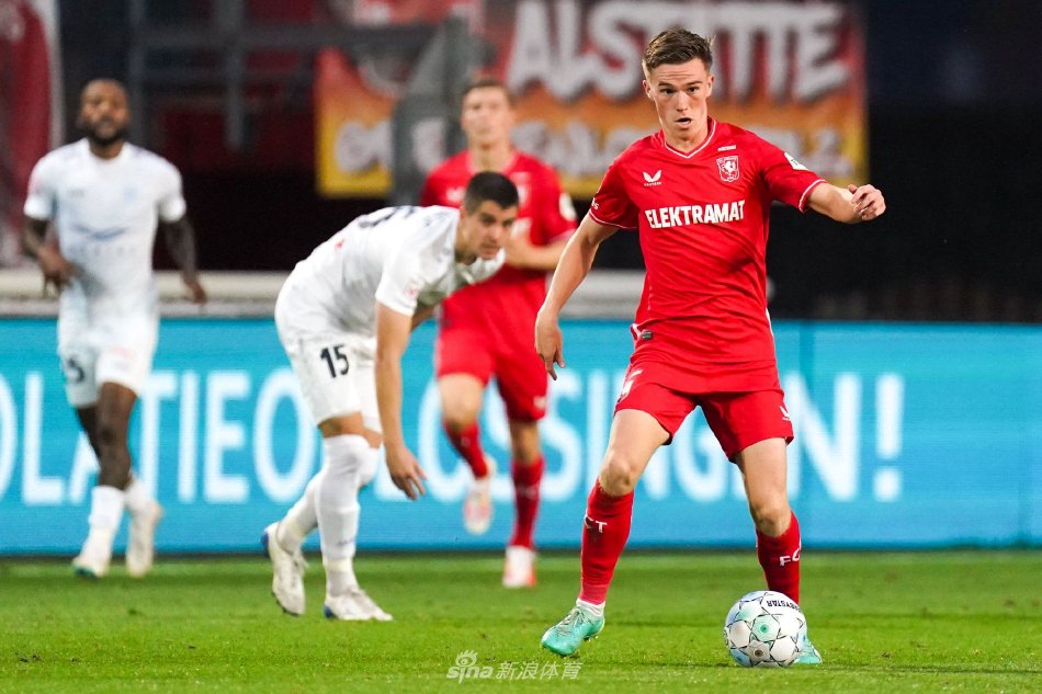 冠军后的下 冠军后的下